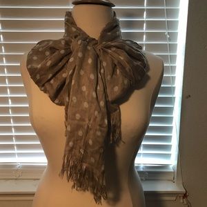 Tan / white polka dot scarf!